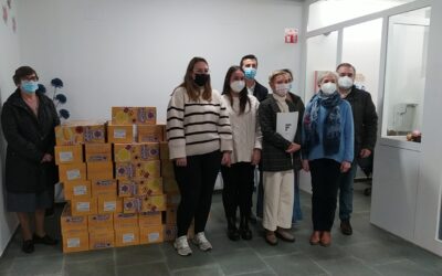 Donación de galletas por parte de la Fundación San Rafael